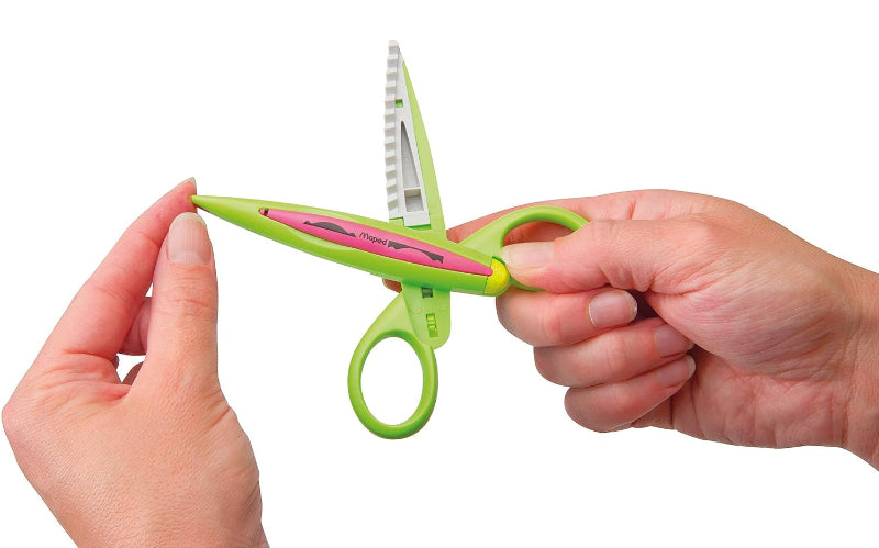 Maped Craft Scissors showing how assembled scissor looks like